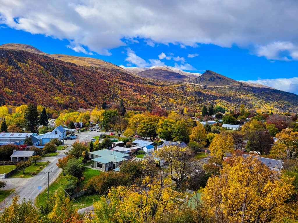 Autumn views from the Arrowtown War Memorial Park