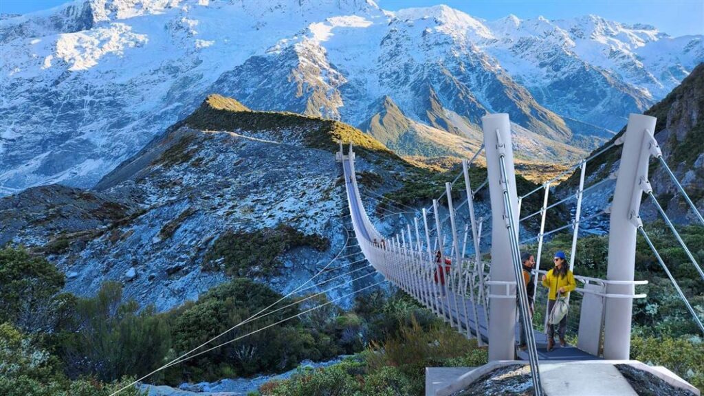 Design image of the new bridge being built in the Hooker Valley Track. Source: Department of Conservation NZ